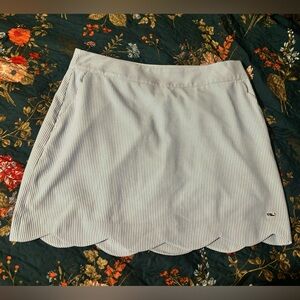 Vineyard Vines Seersucker Light Blue Striped Skort With Scallop Hem, Women’s 8
